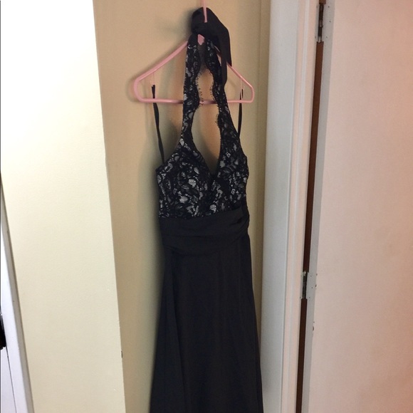 WHBM Lace Halter Dress - Picture 2 of 5